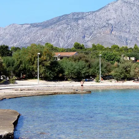 Studio 6852a * Sućuraj